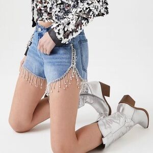 Rhinestone trim denim shorts nwot